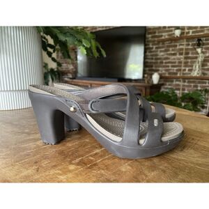Crocs  Strappy Heels Sandals W5 Women’s Size 5 Comfort Croslite Shoes